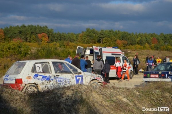 Під Луцьком змагалися автогонщики. ФОТО