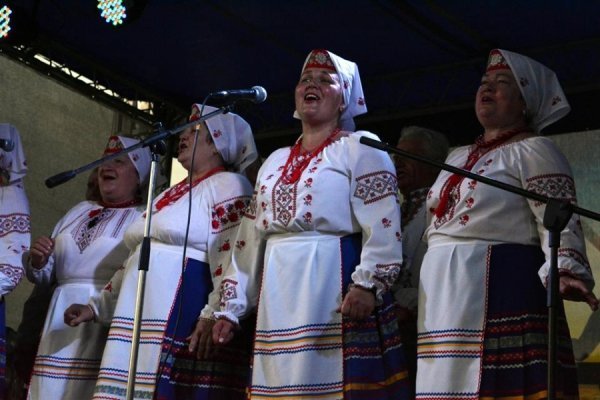 Подвійне свято у Світязі: масові гуляння та неймовірне шоу. ФОТО