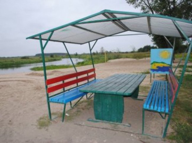 У волинському селищі облаштували пляж. ФОТО