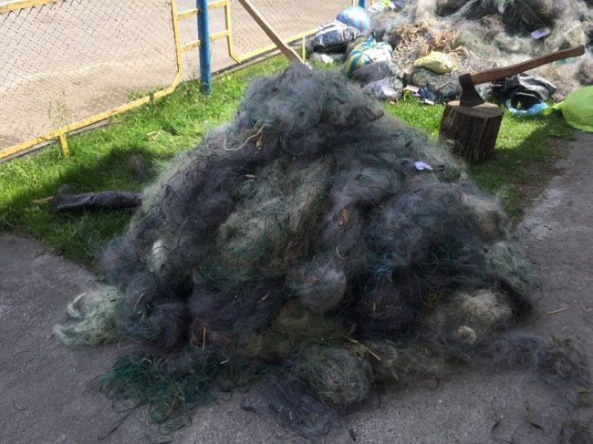 Волинський рибпатруль знищив 30 кілометрів браконьєрських сіток. ФОТО