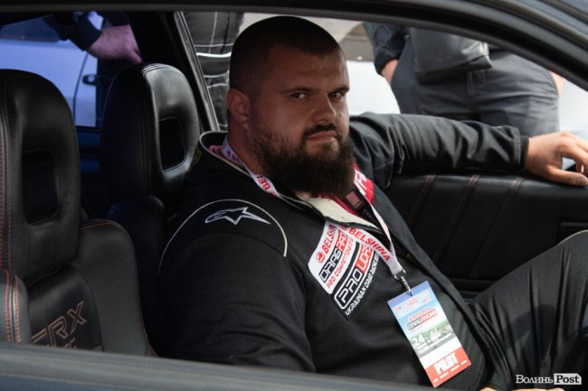 У Луцьку відбулися видовищні авто- і мотогонки. ФОТОРЕПОРТАЖ