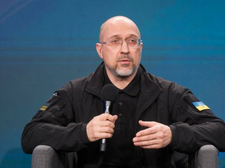 Випускникам медичних вишів заплатять 200 тисяч гривень: Шмигаль назвав умову