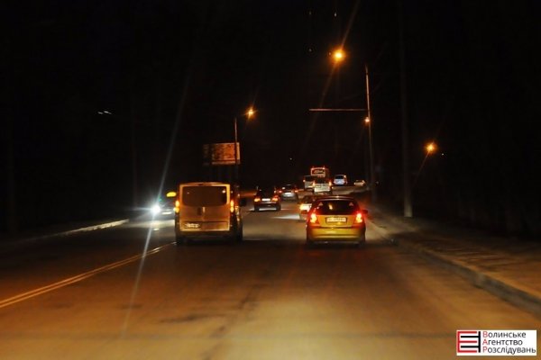 Померлого Героя Романа Луцюка село зустрічало на колінах. ФОТО. ВІДЕО