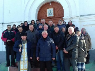 Громаді на Волині, яка після переходу до ПЦУ провела перше богослужіння на сходах церкви, віддали храм