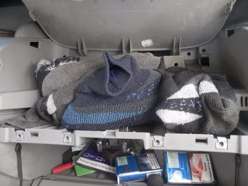 Контрабанда по-волинськи: замість подушки безпеки - понад кілограм бурштину. ФОТО