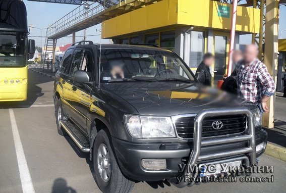 На Волині впіймали сутенерів, які вербували жінок до Польщі. ФОТО