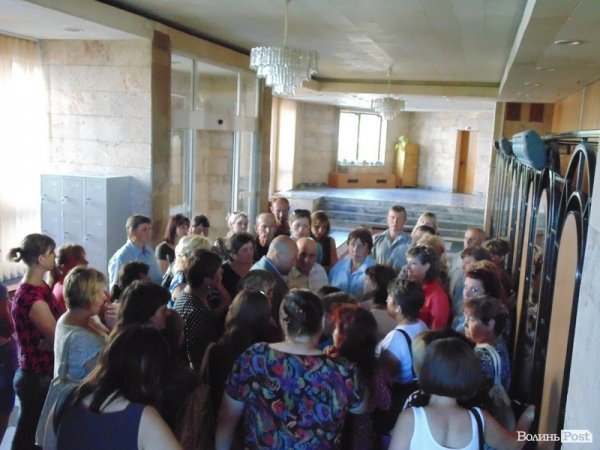 На сесію Волиньради прийшли родичі військових 51-ої бригади