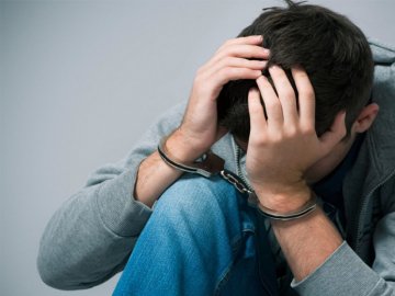 Двоє неповнолітніх хлопців викрали гроші з будинку волинянки