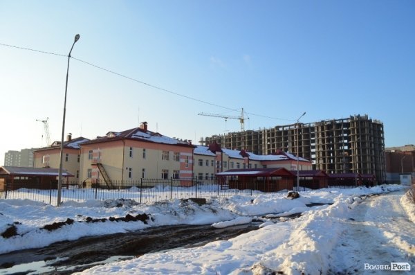 Підігрів підлоги, ліфти для їжі, екоматеріали: у Луцьку відкрили новий дитсадок. ФОТО 