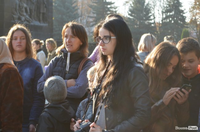 Майбутні правоохоронці: у Луцьку посвятили в ліцеїсти 75 юнаків та дівчат. ФОТО