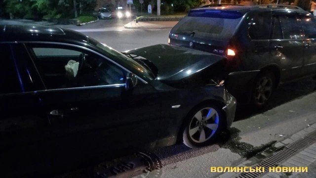 У Луцьку зіткнулись два BMW. ФОТО