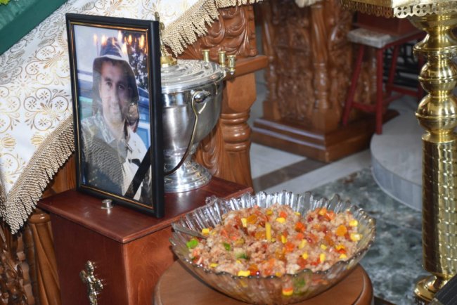 Меншій донечці лише 7 місяців: на Волині попрощалися із Героєм Павлом Косячніковим