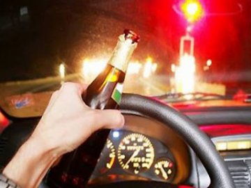 Оштрафували трьох волинян, які п’яними їздили за кермом і пропонували хабар поліцейським