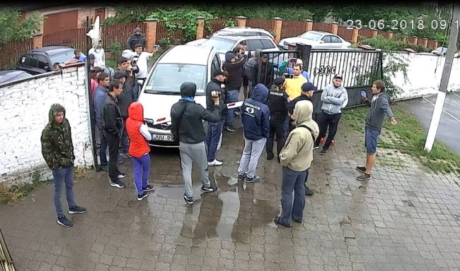 Беззмістовна акція, – патрульна поліція про «штурм» управління «Авто Євро Силою». ФОТО. ВІДЕО