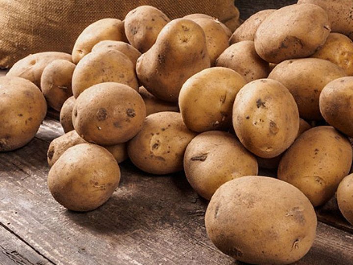 Скільки на ринках Луцька коштує картопля