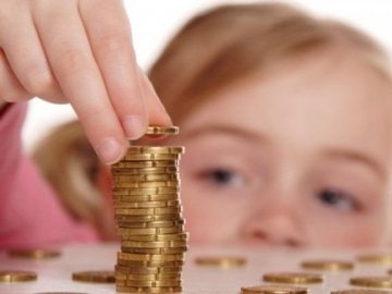 В Україні поновили виплати на дітей ФОПів: які документи потрібні