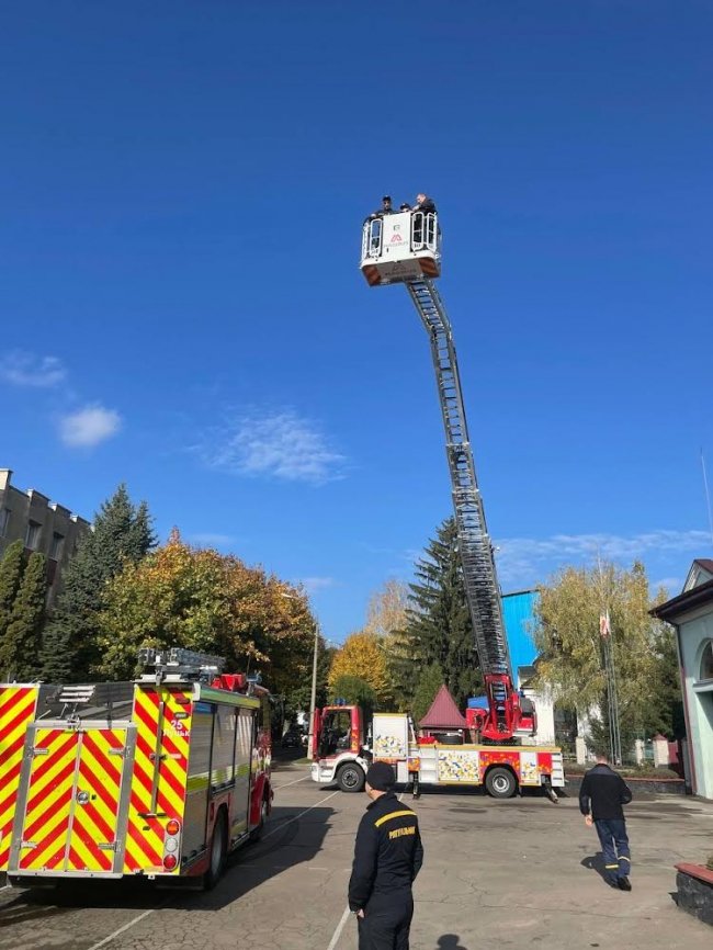 Луцькі рятувальники отримали німецьку техніку