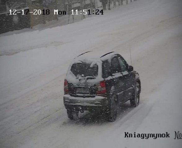 Волинян просять не їздити трасою Луцьк-Ковель. ФОТО