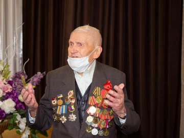 Першобудівник волинського міста відзначив 95-річчя. ФОТО