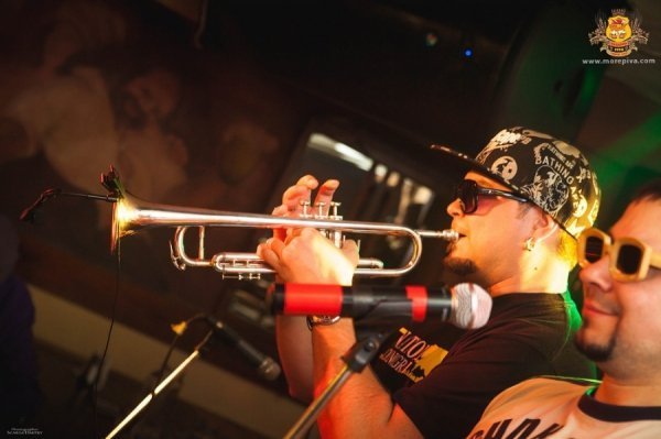 Фото концерту «Гуцул Каліпсо» в Луцьку