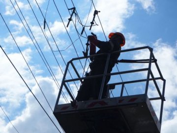 Через негоду дев’ять сіл на Волині – без світла 