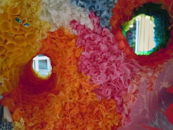 Американка створює шедеври з відходів. ФОТО