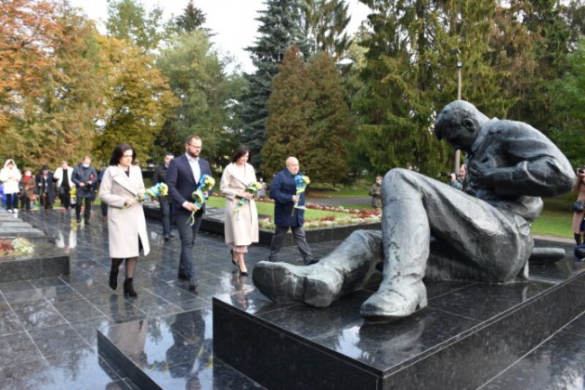 У Луцьку відзначили День вигнання останнього солдата нацистського рейху. ФОТО