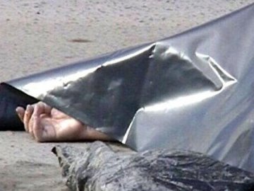 Біля АЗС на Волині знайшли тіло чоловіка