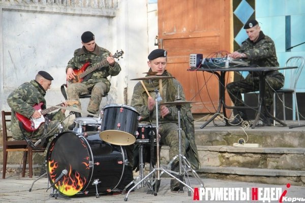 Українські піхотинці влаштували у Криму рок-концерт. ФОТО. ВІДЕО