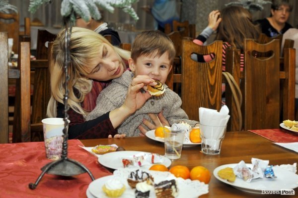 Майстерки, фотозони, аукціон: у Луцьку влаштували свято для особливих дітей