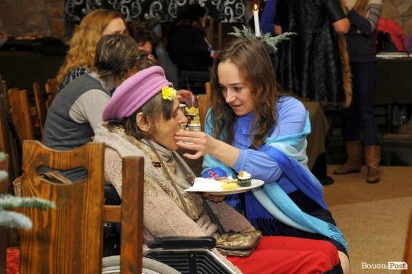 Майстерки, фотозони, аукціон: у Луцьку влаштували свято для особливих дітей