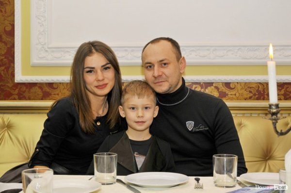 «Зима. Кохання. Новий Рік»: поетичний вечір з присмаком моди в Луцьку