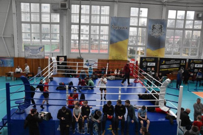 Забіг малюків та виставка собак. Добрі новини Волині