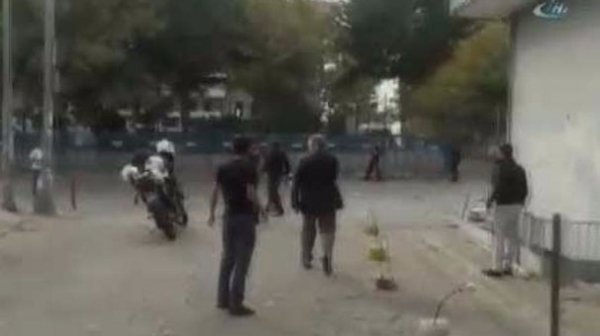 У Стамбулі під час теракту постраждало не менше 10 осіб. ФОТО