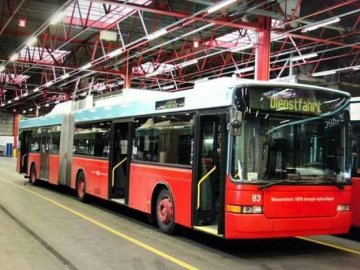 «Укропівська» влада Луцька купує тролейбуси зі Швейцарії через «фірму-прокладку», - депутат