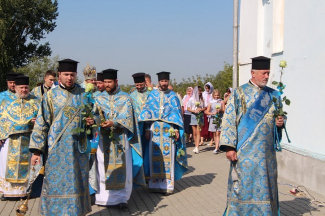 У волинській громаді, яка нещодавно перейшла до ПЦУ, вперше відбулося богослужіння. ФОТО