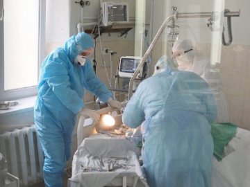 Двоє із трьох померлих за останню добу від Covid-19 волинян мали важкі супутні хвороби