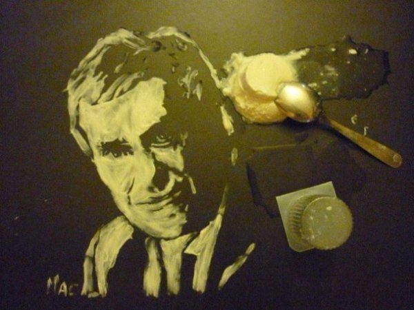 Портрети знаменитостей з їжі. ФОТО