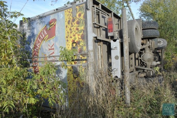 На Волині зіткнулися «Ауді», вантажівка та автобус. ФОТО
