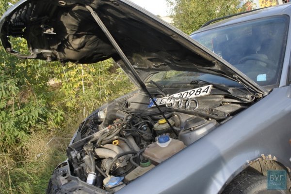 На Волині зіткнулися «Ауді», вантажівка та автобус. ФОТО