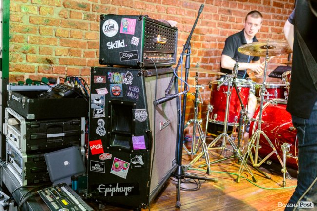Альтернативний рок: у Луцьку презентували музичну школу