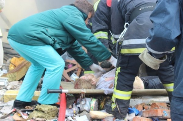 Моторошні фото з вибуху автозаправки на Київщині. ФОТО