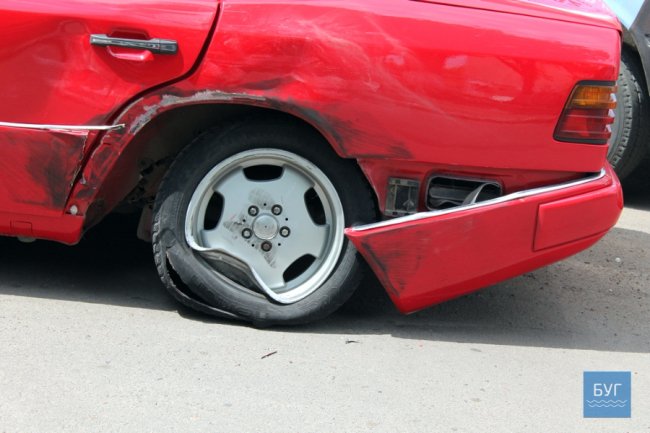 Аварія в Нововолинську: водій втік з місця події