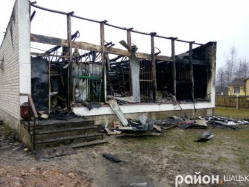 На Волині згорів дотла продовольчий магазин. ФОТО