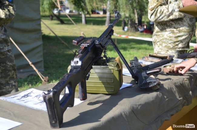  Як у луцькому «політесі» вітали першокурсників. ФОТОРЕПОРТАЖ