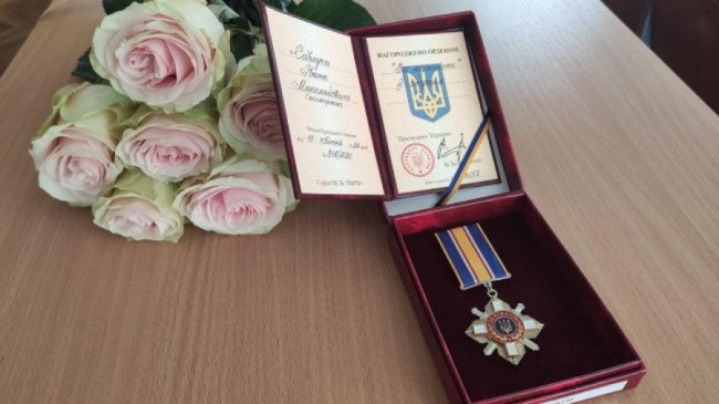 На Волині матері загиблого воїна вручили його посмертну герою