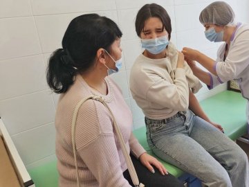 Вакцина проти грипу на Волині: скільки доз розподілили, кого та як щеплюють