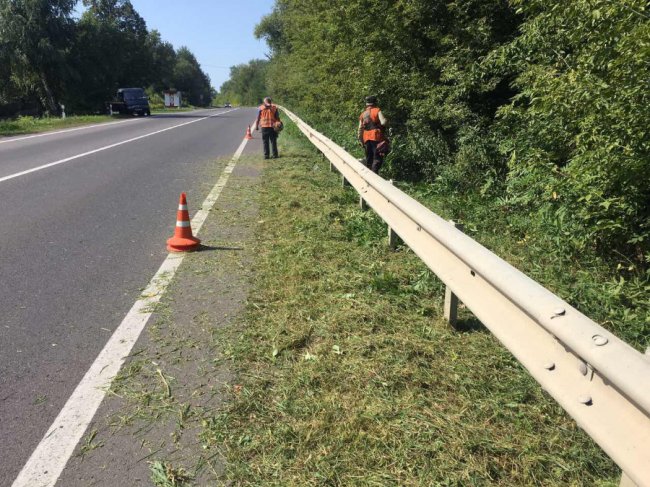 Дороги на Волині готують до зими. ФОТО