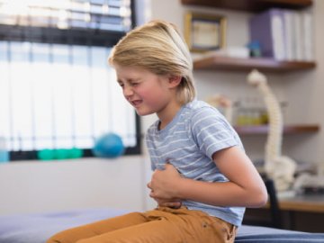 Луцький ліцей переходить на «дистанційку» через харчову інфекцію у дітей