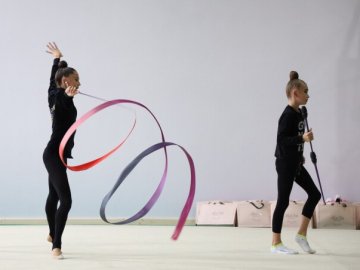 У Луцьку стартував чемпіонат міста з художньої гімнастики. ФОТО